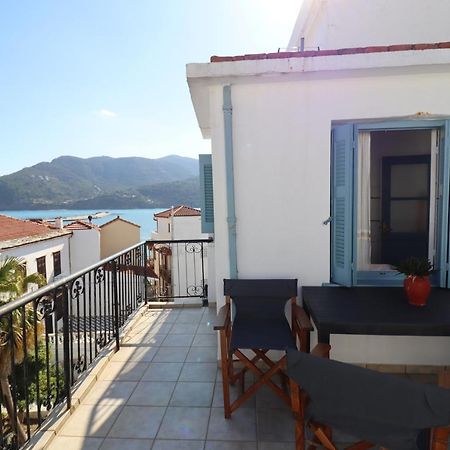 Yiayia'S Guesthouse Skopelos Town Exterior photo