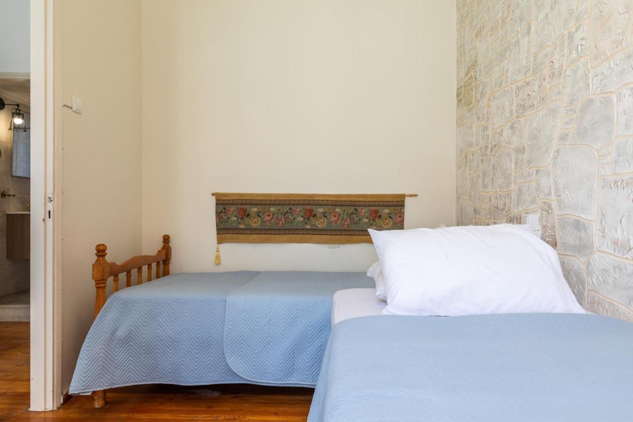 Yiayia'S Guesthouse Skopelos Town Exterior photo
