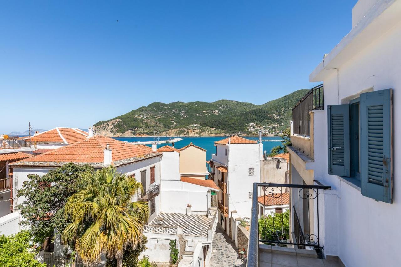 Yiayia'S Guesthouse Skopelos Town Exterior photo